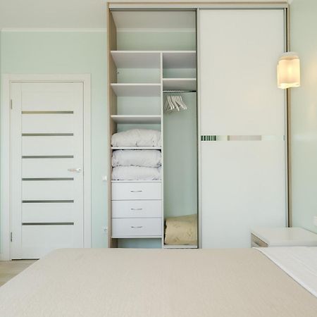 21-212 Petrovdom In Mint Apartments At Rc Kvartet Near Central Railway Station Kiev Exterior foto